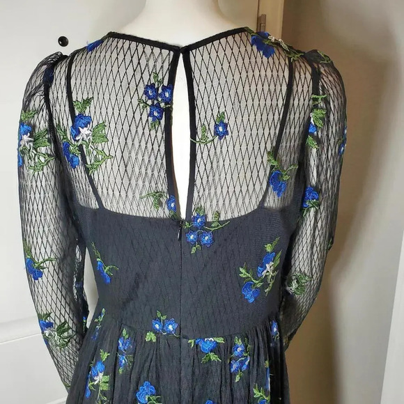 Taylor Dresses Women's Long Sleeve Embroidered A-Line Dress Size 8 - Picture 11 of 16